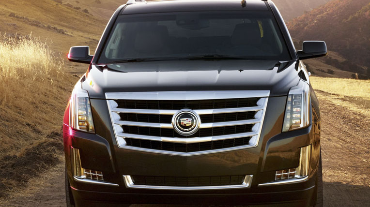 Navigator-vs-Escalade-20.jpg