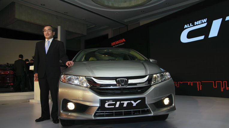 honda-bat-dau-ban-xe-city-2014%20(1).jpg