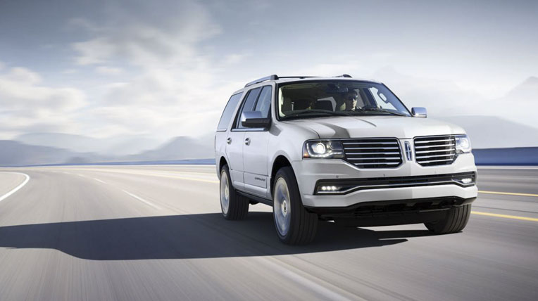 lincoln-navigator-2015-lo-dien%20(1).jpg