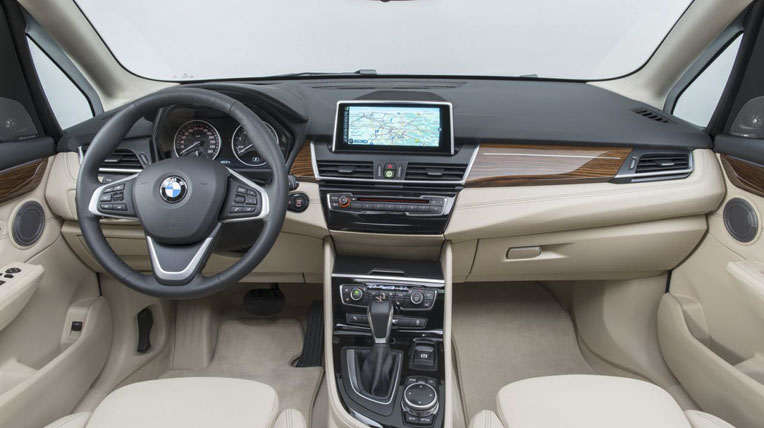 bmw-2-series-active-tourer%20(2).jpg