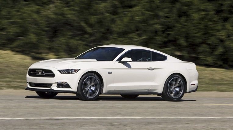 ford-mustang-gt-2015%20(1).jpg