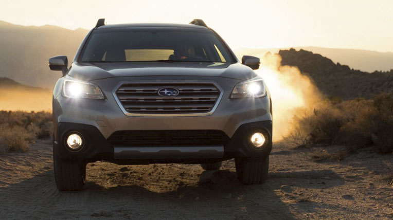 Vén màn Subaru Outback 2015