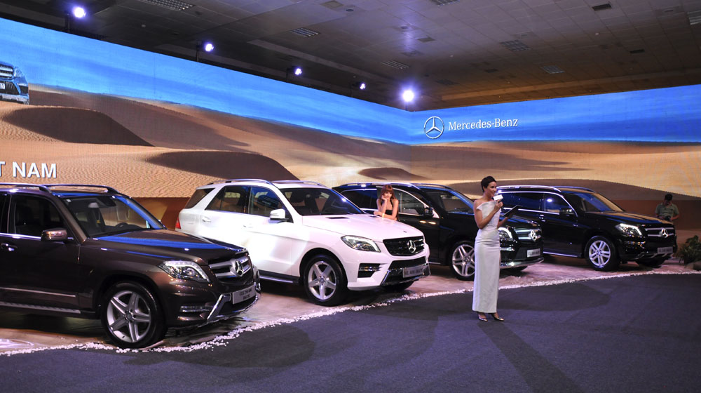 Khai mạc triển lãm Mercedes-Benz Fascination 2014 tại Hà Nội