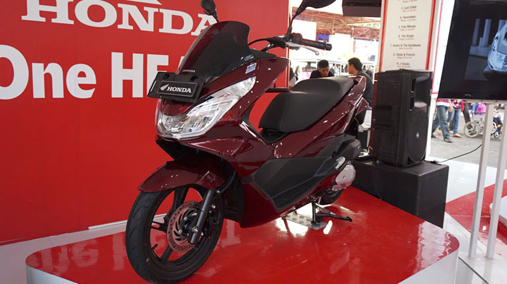 Honda-PCX-150-02.jpg