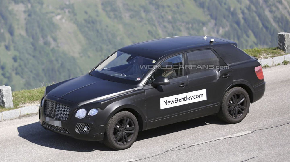 Bentley SUV lộ diện trên đường thử