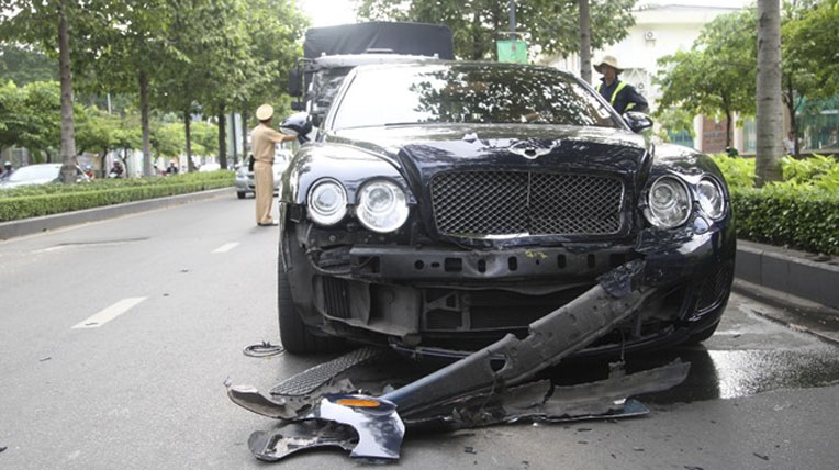 bentley-tu-quy-gap-nan%20(1).jpg