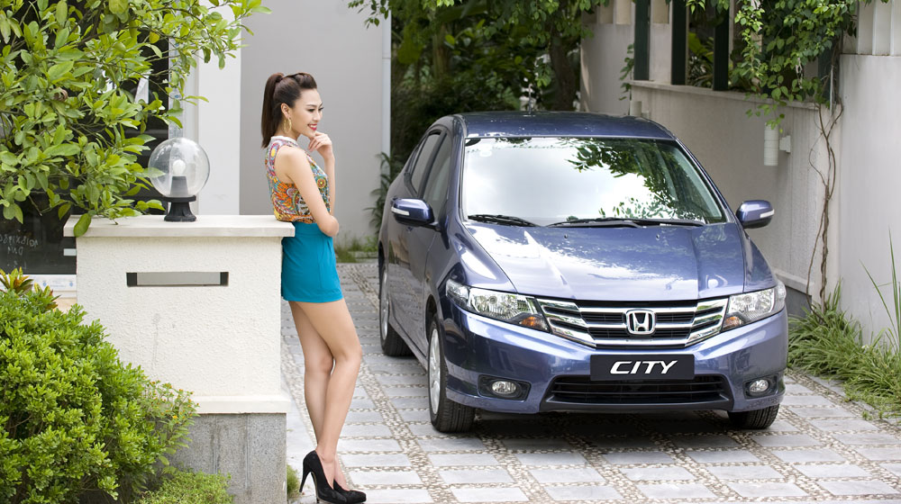 khuyen-mai-honda-city-2014-(8).jpg