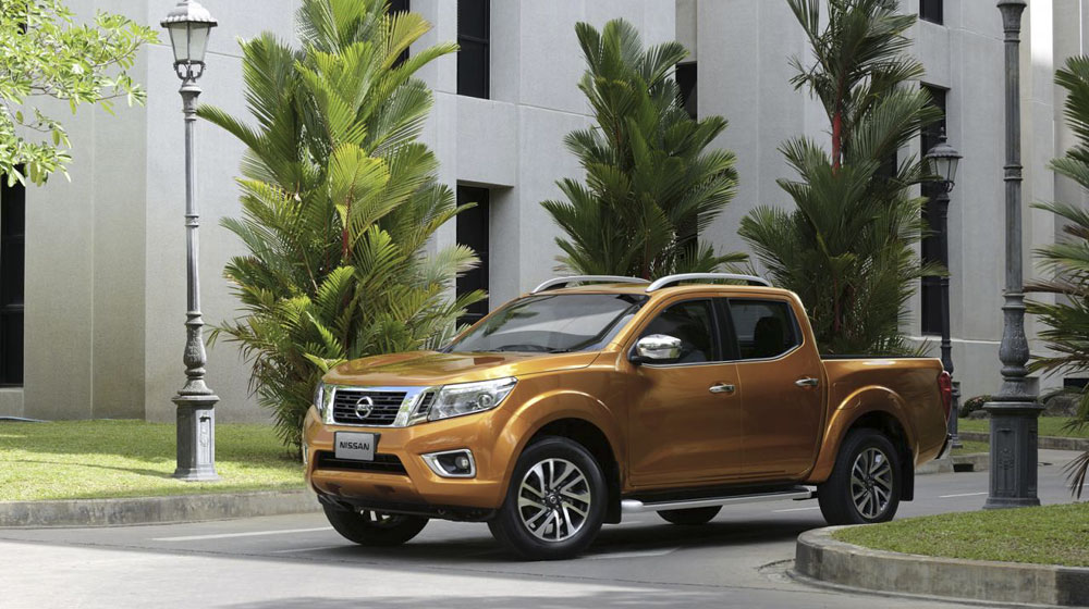 nissan-navara-2015-1%20(7).jpg