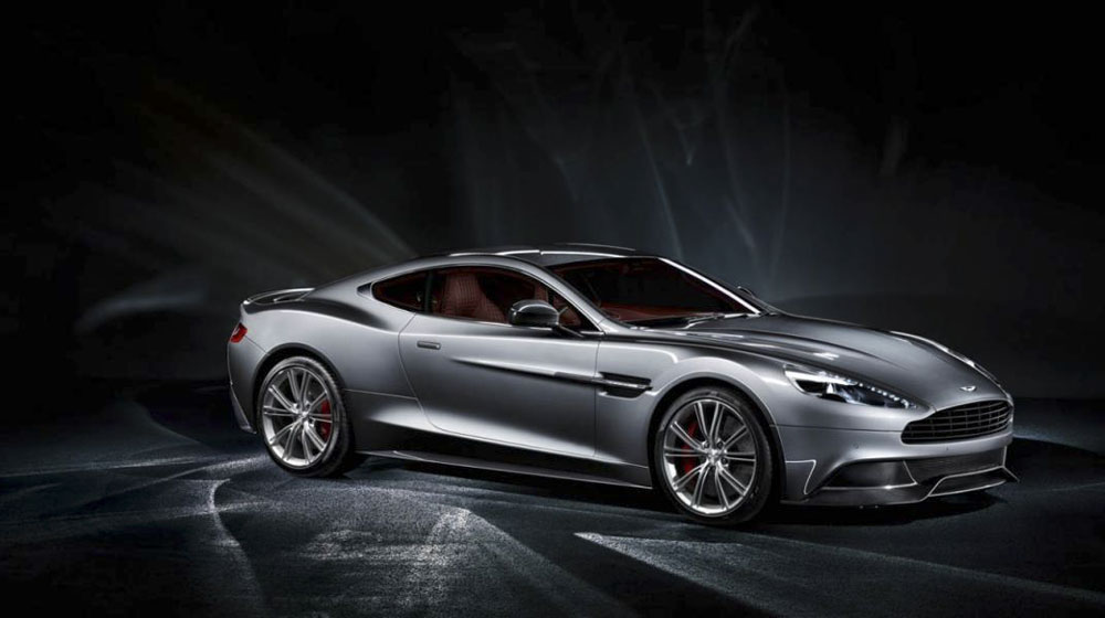 Aston Martin và Daimler mở rộng hợp tác