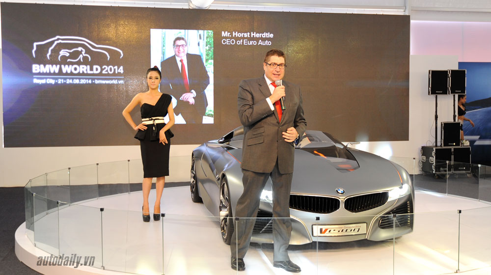 Khai mạc triển lãm BMW World XPO 2014