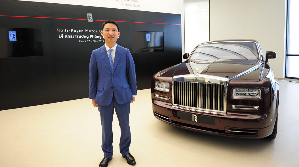 rolls-royce-motor-cars-hanoi-minh-doan.jpg