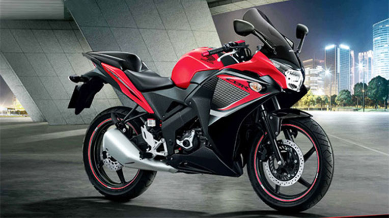 Honda-CBR150R-New-(2).jpg