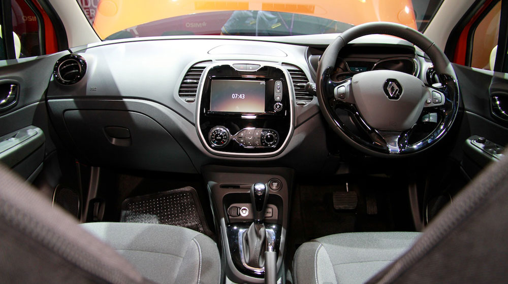 Renault-Captur-(2).jpg