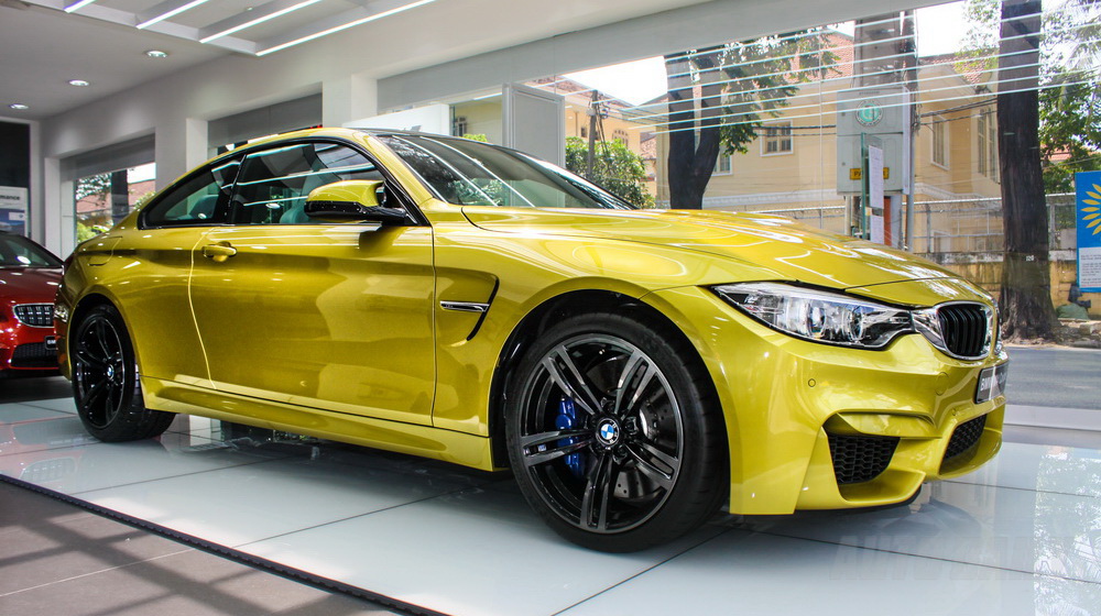 BMW M4 (2)-1.jpg
