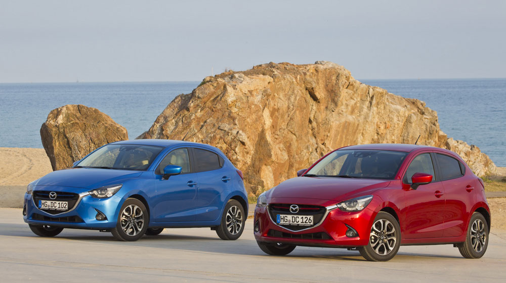 Mazda2-6.jpg