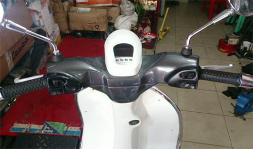 vespa-946-11-7366-1415432957.jpg