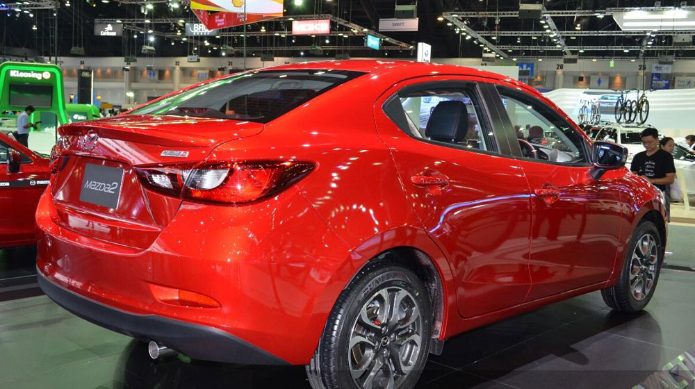 mazda2-sedan%20(2).jpg