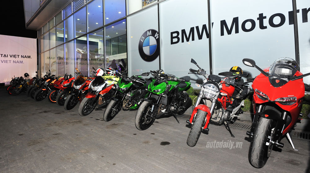 BMW-Motorrad-(7).jpg