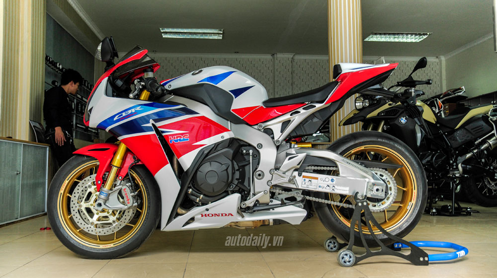 CBR1000RR%20Sp%202014%20(20).jpg