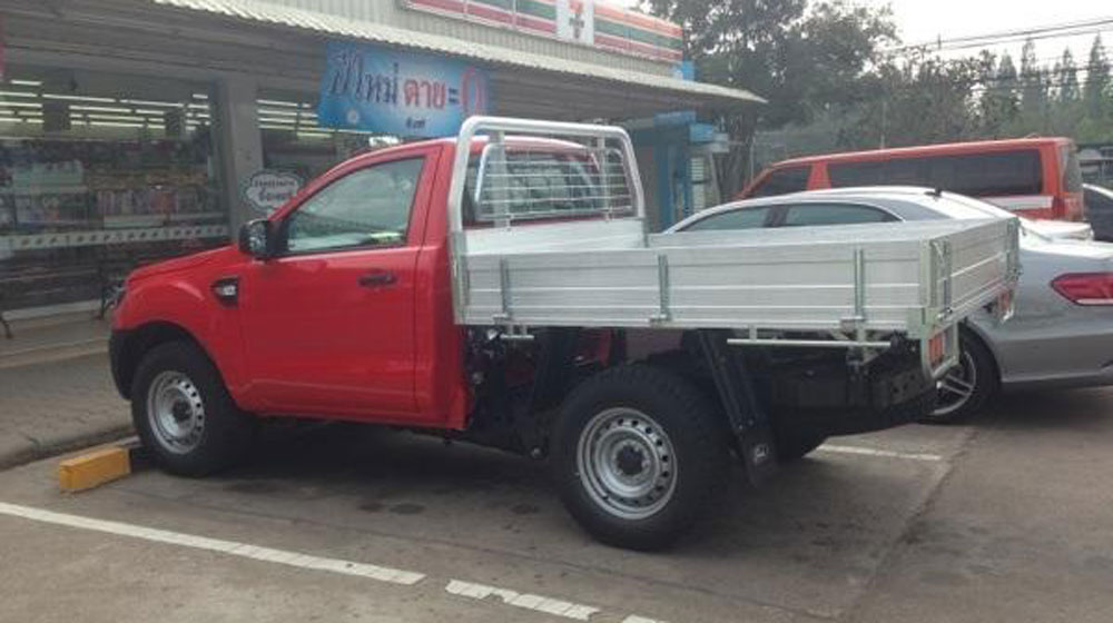 ford-ranger-2015%20(2).jpg