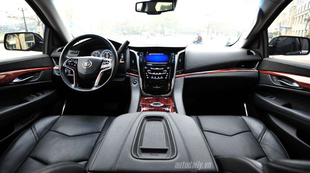 cadillac%20ESV%20(15).jpg