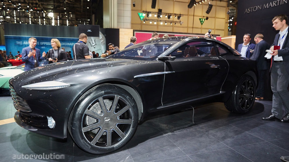 aston-martin-picked-geneva-to-launch-its-electric-dbx-concept-live-photos_6-(1).jpg
