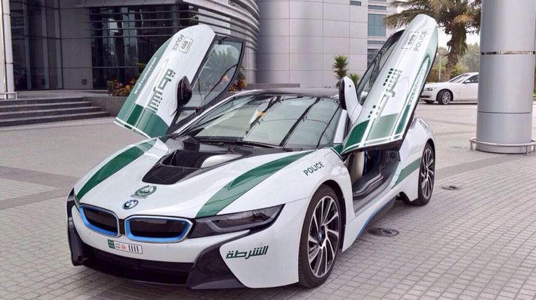 Dubai-Police-BMW-i8-1.jpg