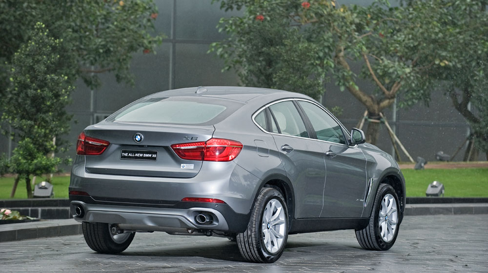 BMW-X6-xDrive30d-Space-Grey-(10.2).jpg