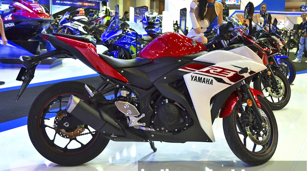 Yamaha-YZF-R3-side-at-2015-Bangkok-Motor-Show-1024x678.jpg