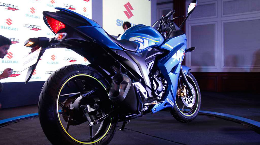 Suzuki-Gixxer-SF-Rear-Profile.jpg