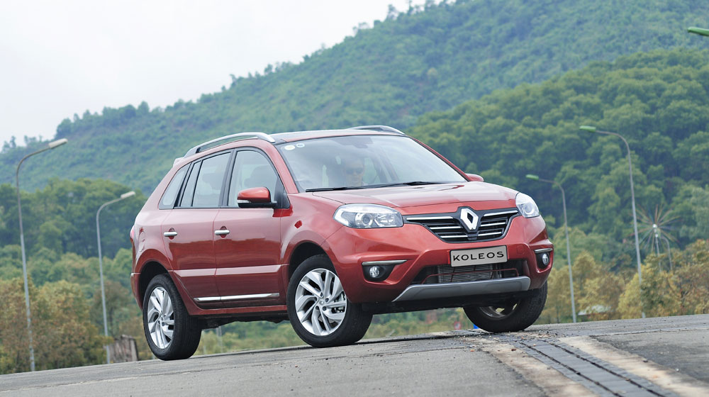 Renault-Koleos-mau-xe-nhap-khau-(6).jpg