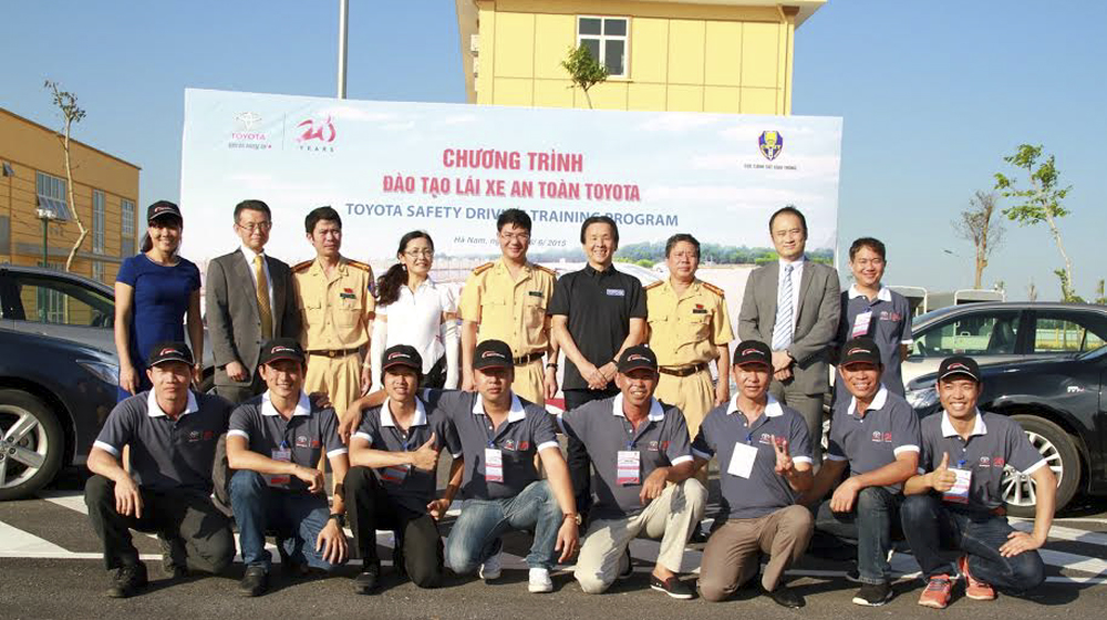 Cùng Toyota Việt Nam học lái xe an toàn