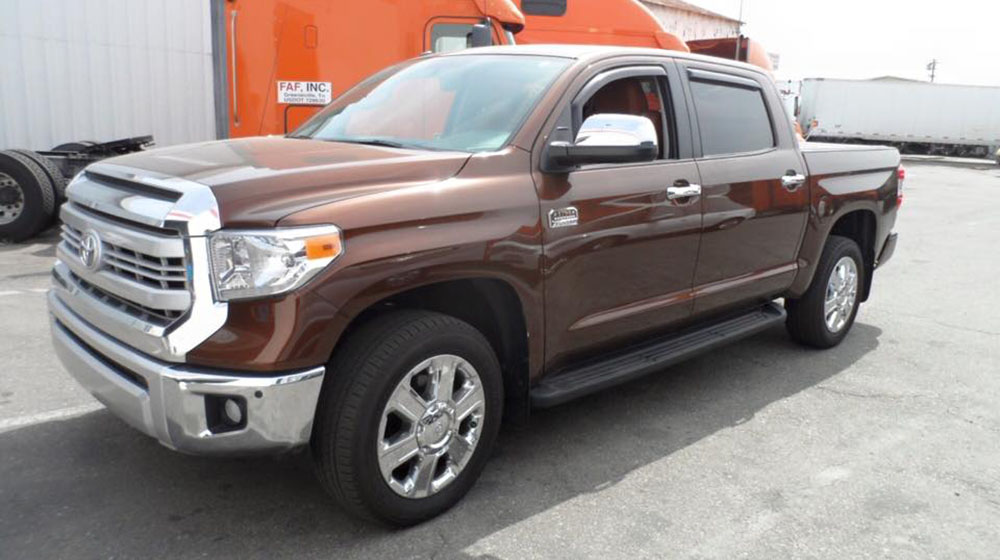 toyota%20tundra%202015.jpg