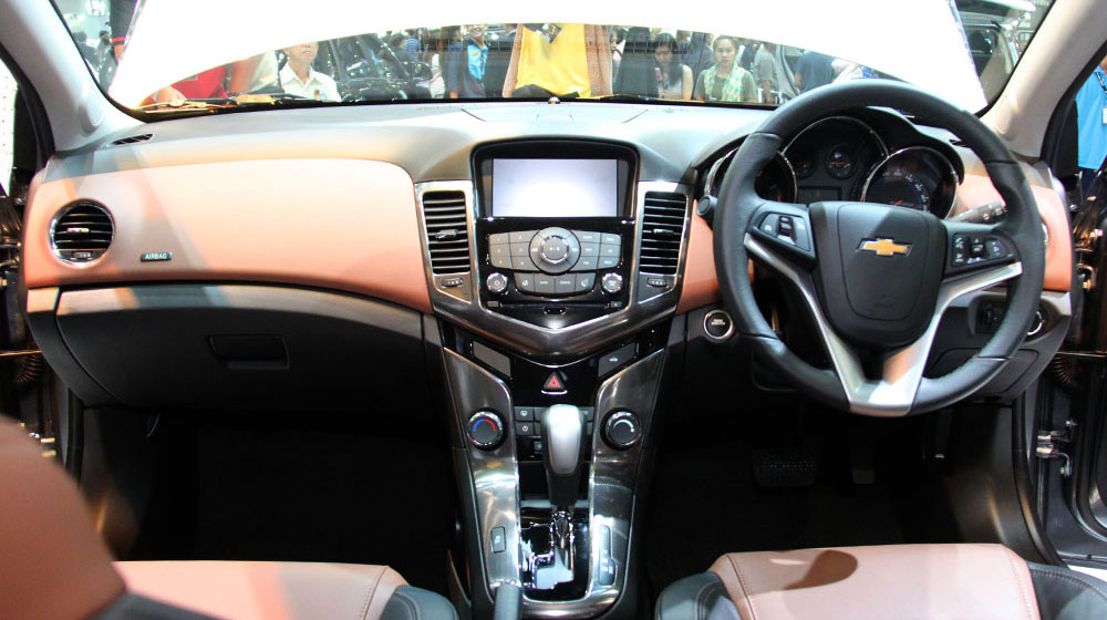 chevrolet-cruze-2015-29-1.jpg