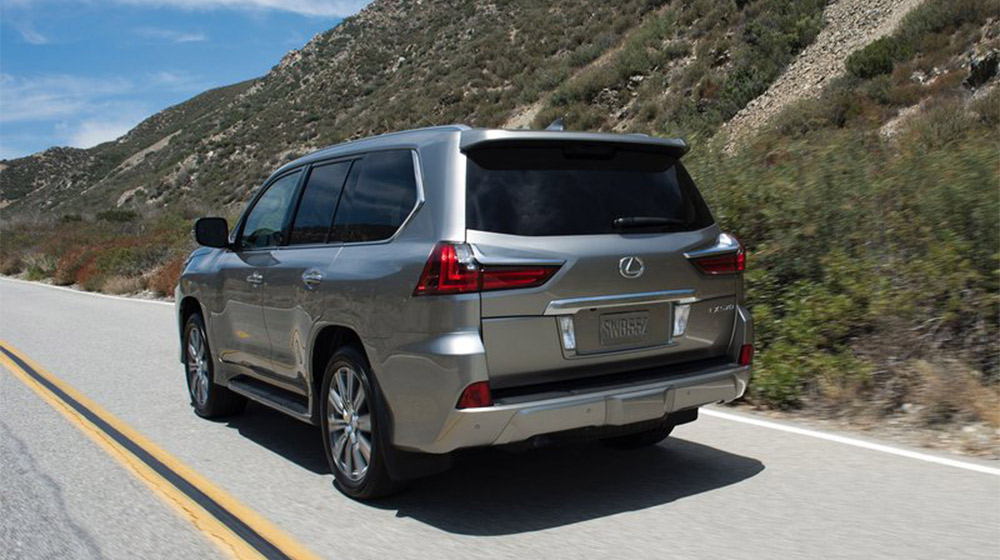 Lexus-LX_570_2016_800x600_wallpaper_06.jpg