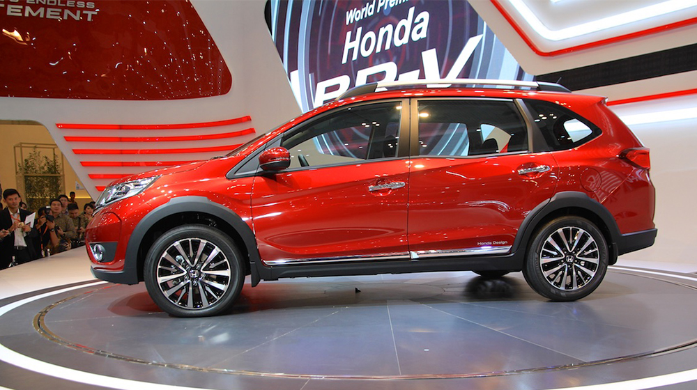 Honda-BR-V-at-Gaikindo-Indonesia-International-Auto-Show-2015%20copy.jpg