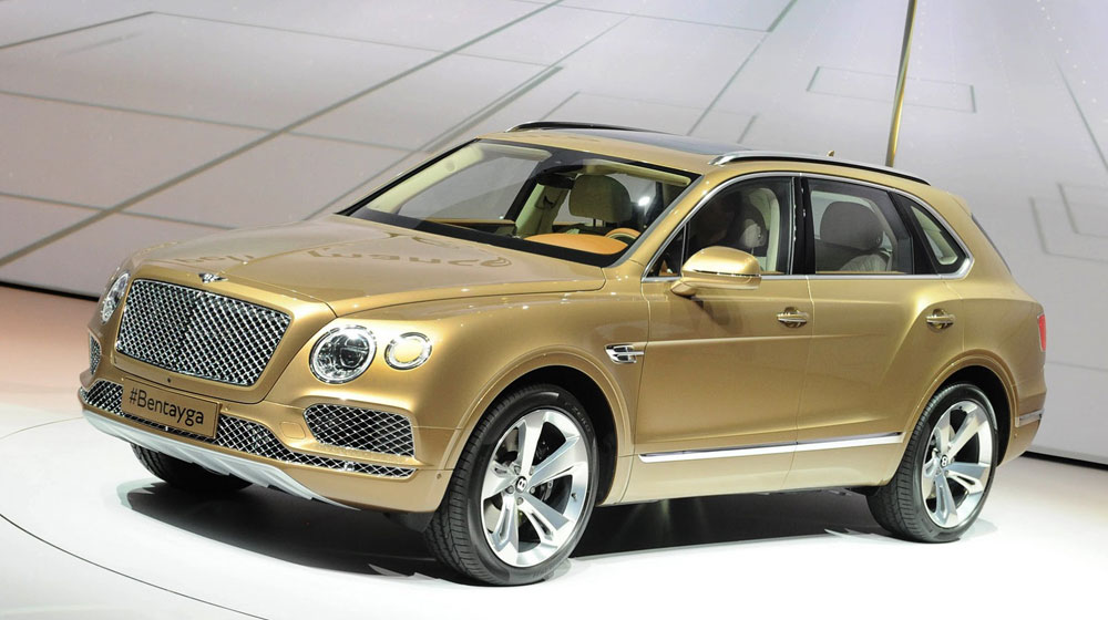 Nữ hoàng Anh là người đầu tiên sở hữu SUV Bentley Bentayga