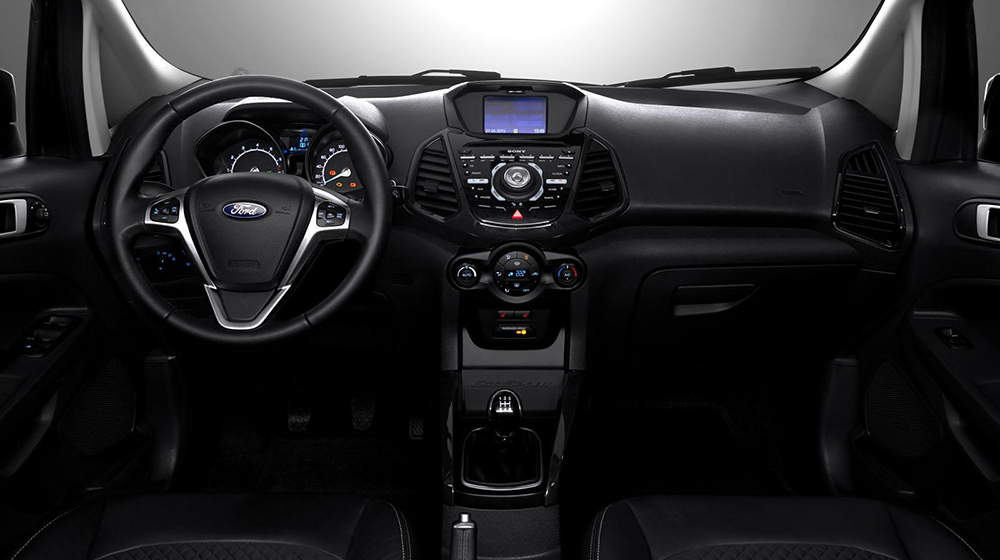 Ford_EcoSport_2016%20(1).jpg