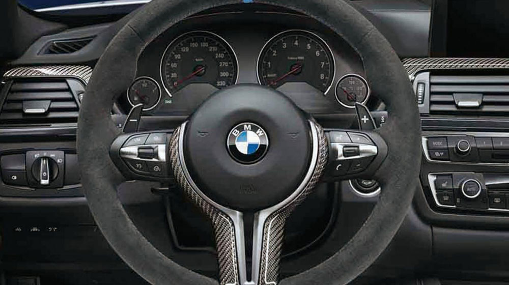 bmw-m4%20(11).jpg