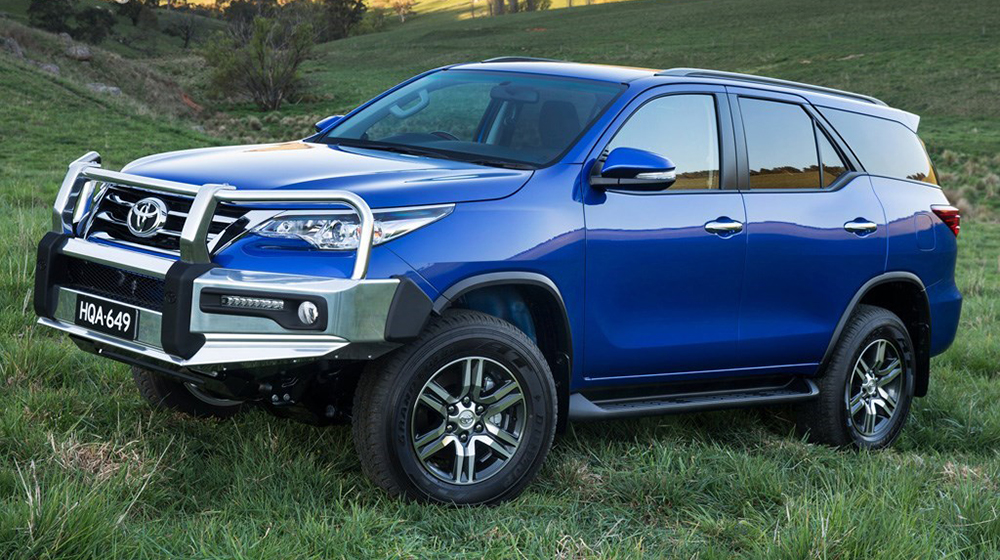 Soi chi tiết Toyota Fortuner 2016 cho thị trường Australia