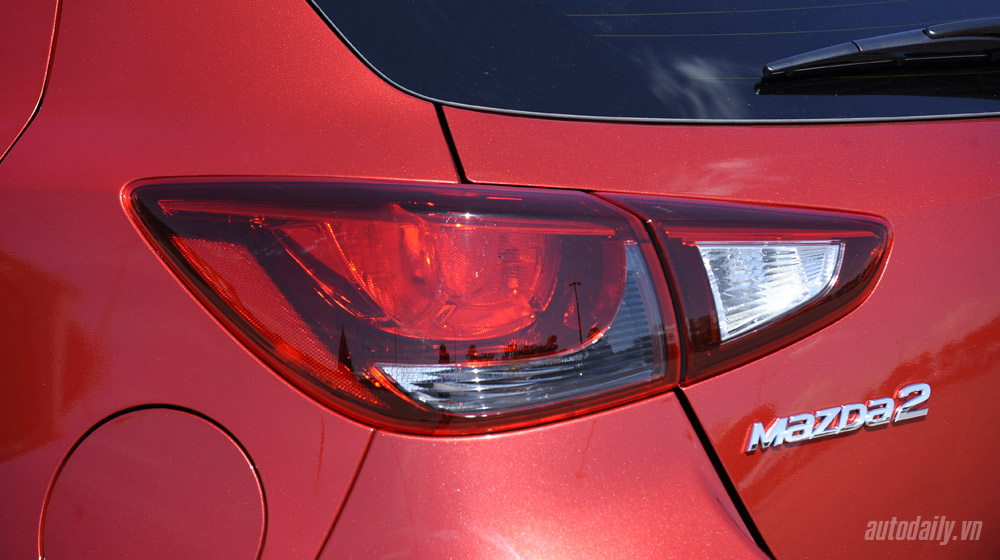Mazda2 (35).jpg
