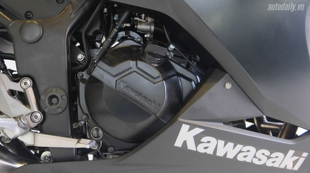 Chi tiết Kawasaki Ninja 300 ABS 2016 đầu tiên về Việt Nam Kawasaki_Ninja_300_ABS_2016 (11).jpg