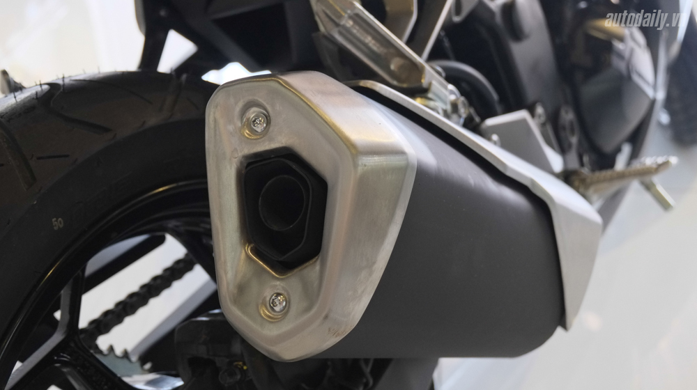 Chi tiết Kawasaki Ninja 300 ABS 2016 đầu tiên về Việt Nam Kawasaki_Ninja_300_ABS_2016 (13).jpg