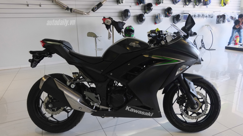 Chi tiết Kawasaki Ninja 300 ABS 2016 đầu tiên về Việt Nam Kawasaki_Ninja_300_ABS_2016 (7).jpg