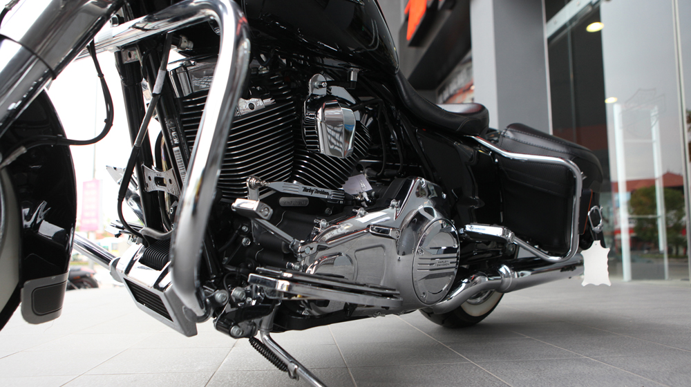 Harley%20Davidson%20Road%20king%20%20(10).JPG