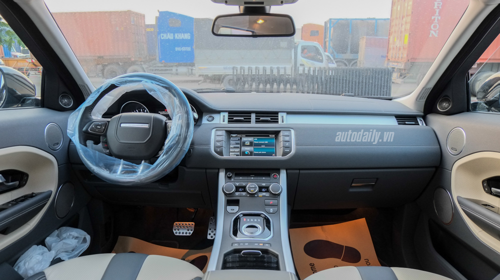 Cận cảnh Range Rover Evoque Kahn tại Việt Nam Range_Rover_Evoque_Kahn (21).jpg