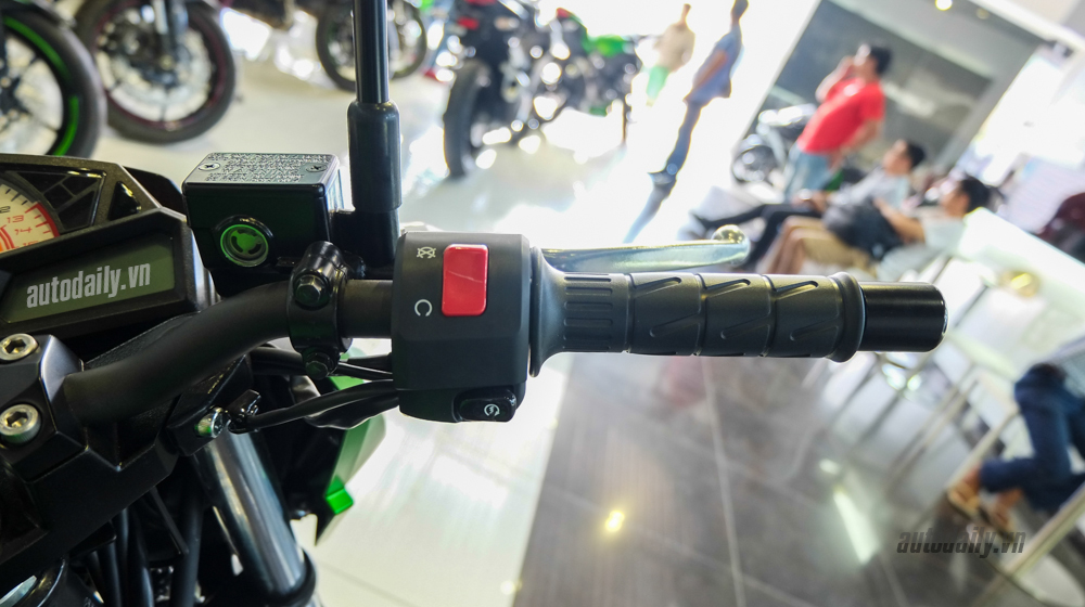 Xem thêm ảnh chi tiết Kawasaki Z300 ABS 2016 Kawasaki_Z300_ABS (11).jpg