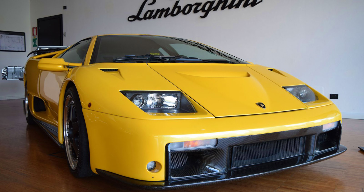 Bên trong bảo tàng hãng siêu xe Lamborghini có gì?