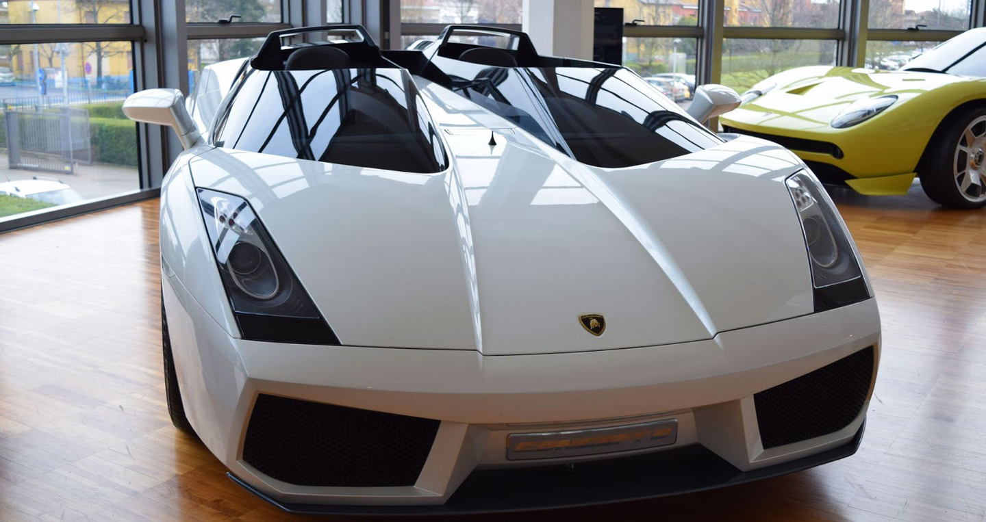 Lamborghini-museum-86.jpg