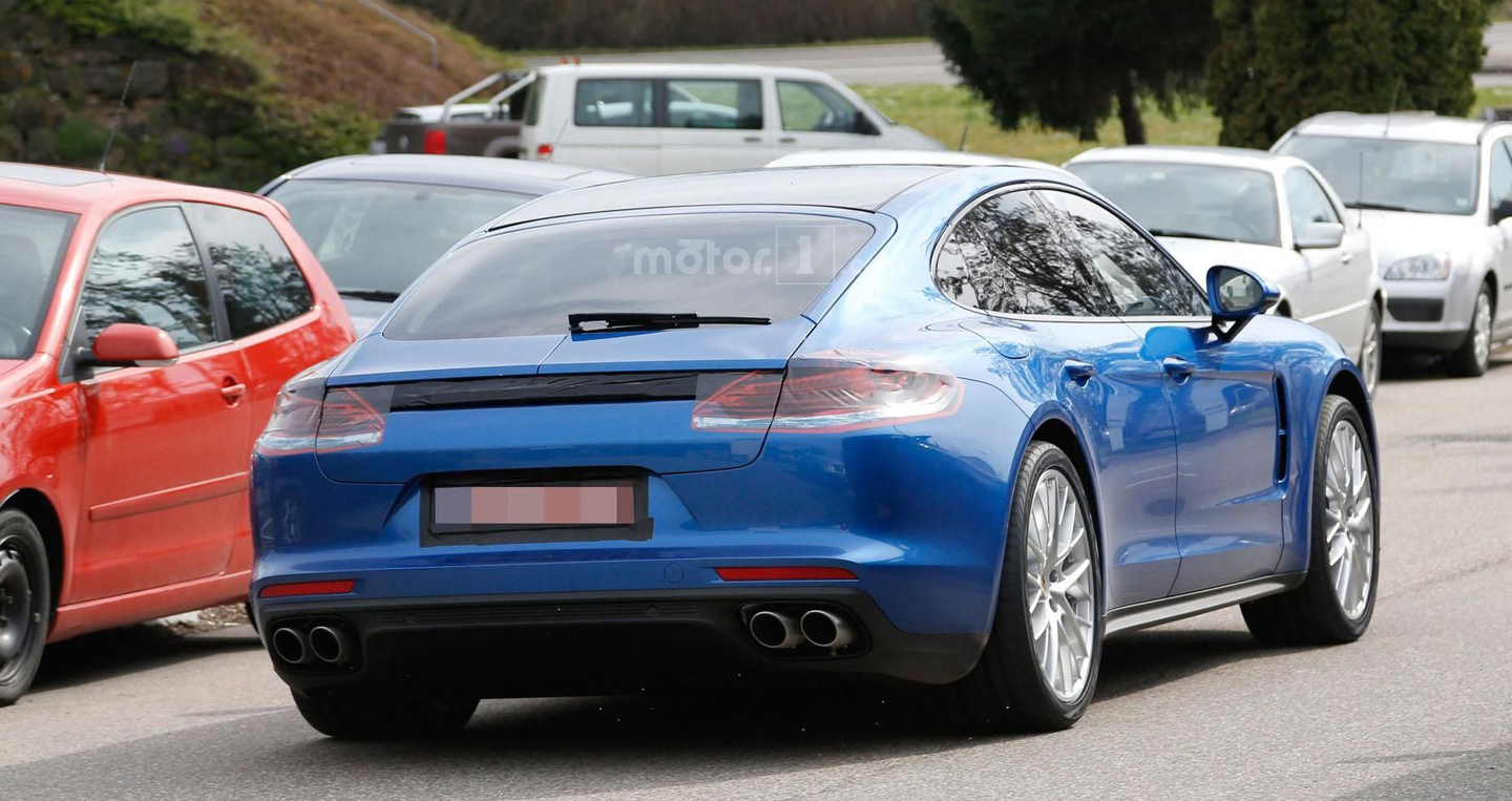 2017-porsche-panamera-spy-photo%20copy.JPG